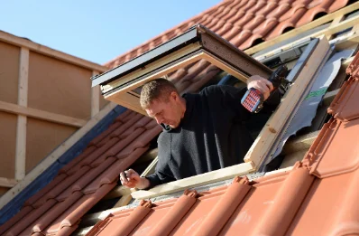 Pose de fenêtres de toit Velux à Upie